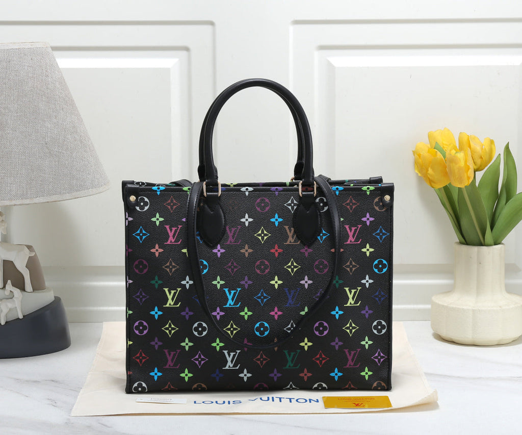 OnTheGo MM Monogram Tote Bag