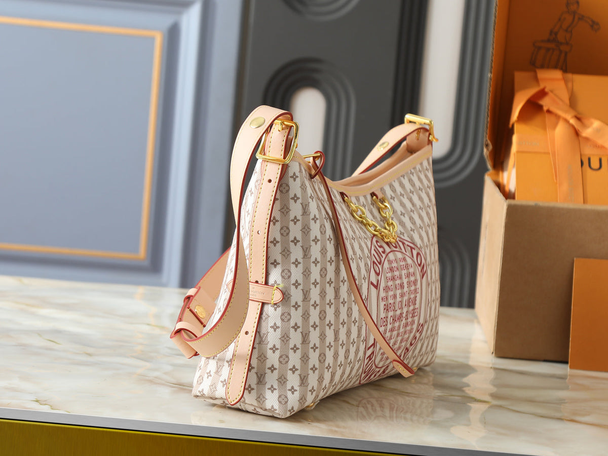 City Print Chain Shoulder Bag