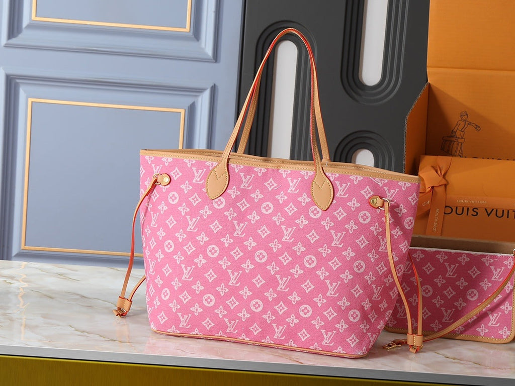 Neverfull Monogram Canvas Women Bag & Pouch