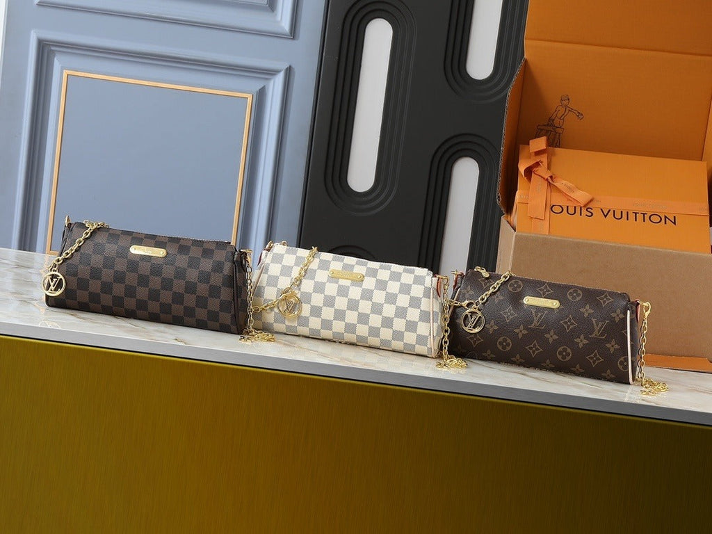 Pochette Eva With LV Box
