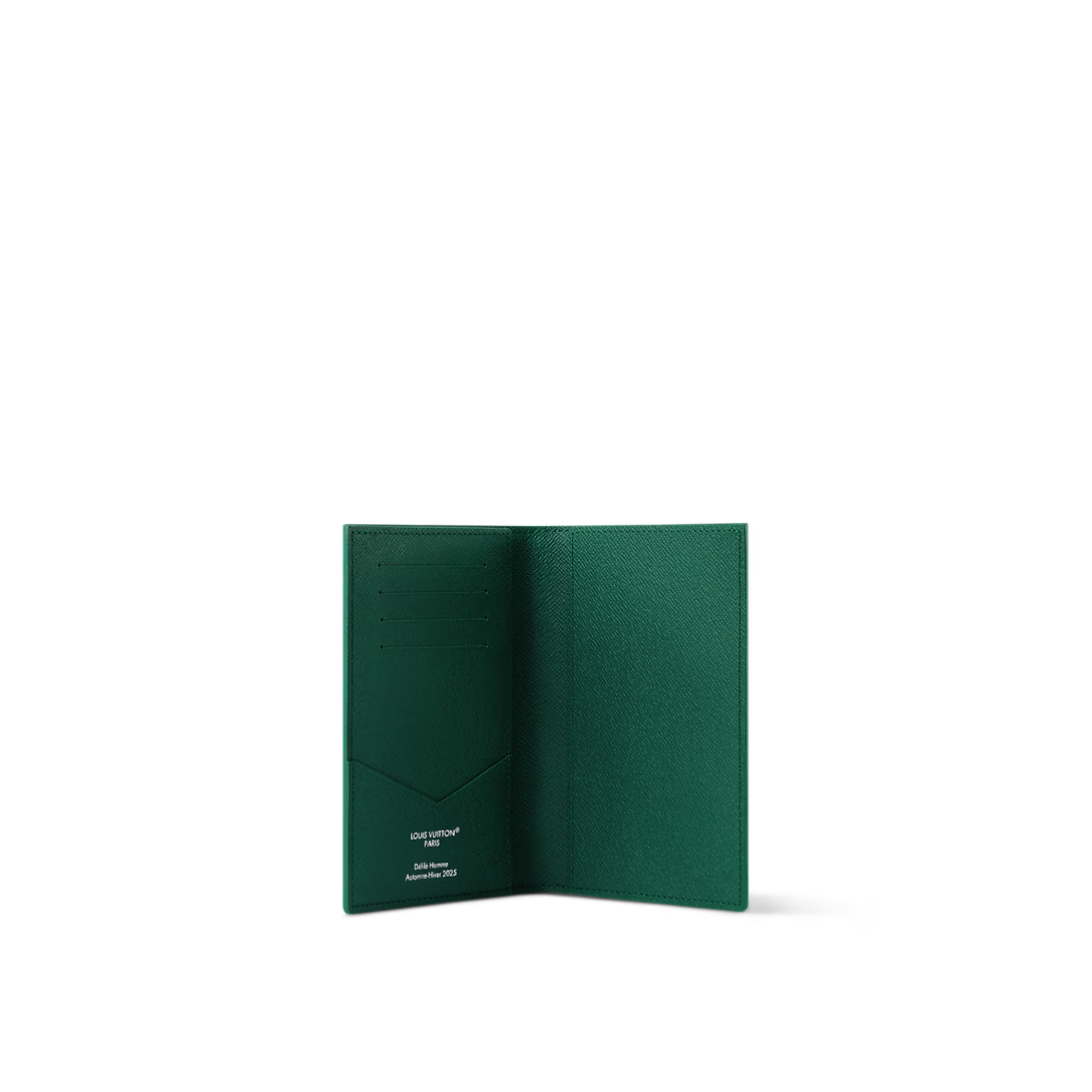 Newness Passport Holder LV With Box